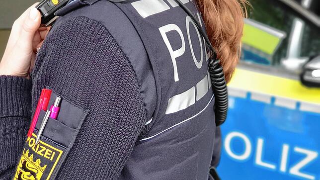 Die Landespolizei von Baden-Württemberg. Das Foto entstand als Symbolfoto im Polizeirevier Überlingen, das zum Polizeipräsidium ...