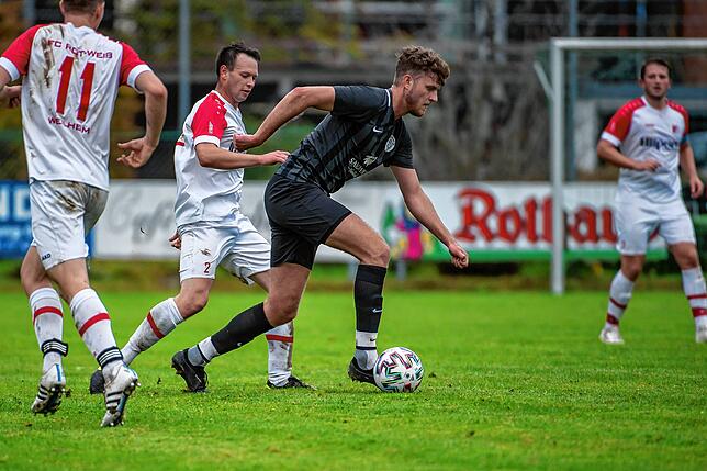 Bild 4: FC Hochrhein gewinnt gegen die SG Weilheim/Gurtweil mit 4:1 &ndash; und wir haben Bilder!