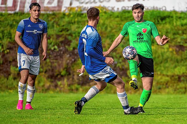 Bild 5: SV Unteralpfen gewinnt gegen SV Stühlingen mit 4:1 &ndash; und wir haben Bilder!