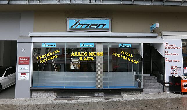 Das Geschäft Xmen steht wegen Geschäftsaufgabe inzwischen leer. Bild: Georg Wex