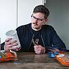 SÜDKURIER-Redakteur Sebastian Küster beginnt den Notfallpaket-Selbsttest.