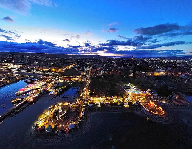 Bild 1: So schön ist der Weihnachtsmarkt: Wir haben die ersten Fotos – inklusive Drohnenaufnahmen