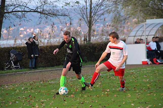 Bild 9: Die besten Bilder vom 5:0-Sieg der SG Reichenau/R.-Waldsiedlung gegen den FC Steißlingen!