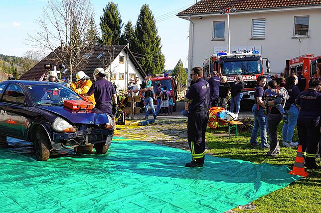 Bild 19: Buntes Programm zur „Langen Nacht der Feuerwehr“