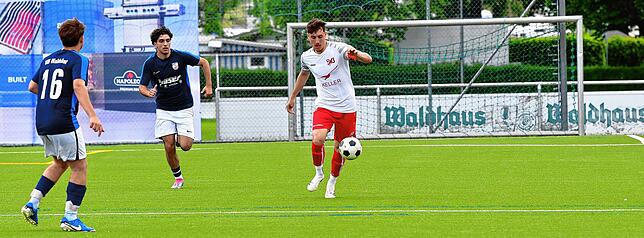 Bild 12: SV Jestetten siegt spät mit 2:1 beim VfB Waldshut – und wir haben Fotos!