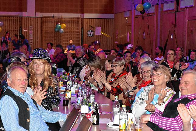 Bild 15: Die schönsten Bilder des Bunten Abends der Eigeltinger Krebsbachzunft