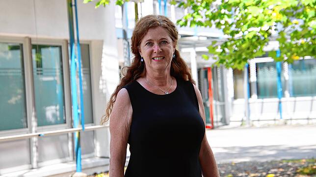 Noch ist Ulrike Heller Schulleiterin des Friedrich-Hecker-Gymnasiums in Radolfzell. Doch das wird sich bald ändern: Demnächst verlässt ...