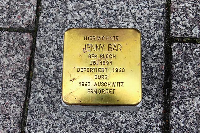 Hier wohnte Jenny Bär – das steht ganz oben auf dem Stolperstein, der im November in der Rietstraße 15 verlegt werden soll. Die ...