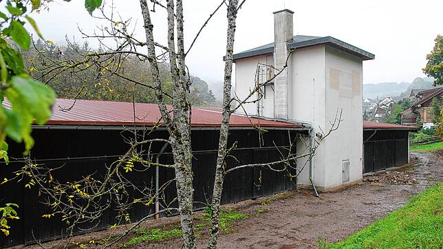 Teile der Schmitzinger Flohrhalle werden von einer syrischen Glaubensgemeinschaft genutzt, um hier ihre Gebetsstunden und Versammlungen ...