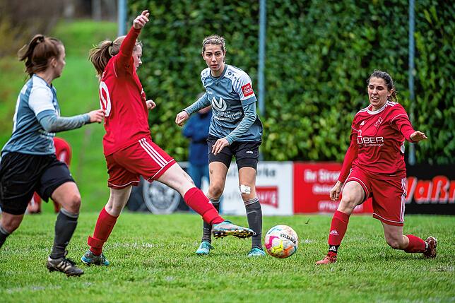 Bild 32: FC Hochrhein gewinnt das Verbandsliga-Derby beim SC Niederhof/Binzgen &ndash;  und wir haben Bilder!