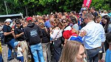 Die Glonki-Gilde ergattert einen der heißbegehrten Gratis-Eis-Besuche des Eis-Trucks des Radiosenders „SWR3“ am Dienstag, 5. August.
