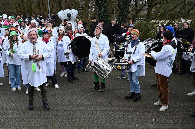 Bild 20: So schön war der Schmutzige Donnerstag in Lauchringen - Die schönsten Narren-Bilder des Tages!