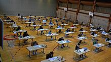 Los geht‘s: Mit den schriftlichen Arbeiten im Fach Deutsch starten am Dienstag die Abiturprüfungen 202– auch am Kolleg in St. Blaisen. ...
