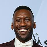 Mahershala Ali könnte den Oscar als bester Nebendarsteller gewinnen. Er hat sich bei der Familie des von ihm in "Green Book" gespielten ...