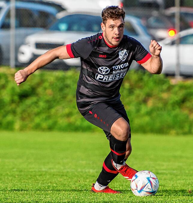 Zug zum Tor: Louis Schanz steuerte in der vergangenen Saison 40 Tore zum Aufstieg des SV Eggingen in die Kreisliga A bei.