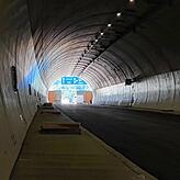 Blick aus der Tunnelröhre des neuen Herrschaftsbucktunnels der A98 bei Rheinfelden.