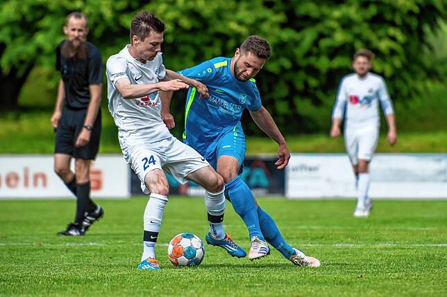 Bild 9: SV Buch düpiert den FC Erzingen und nimmt beim 2:1-Sieg die Punkte mit &ndash; und wir haben Bilder!