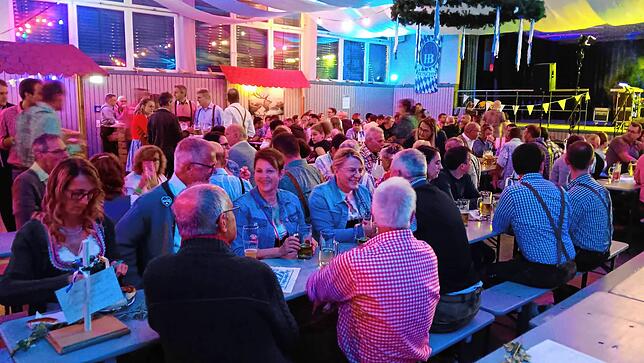 Bild 16: Bilder vom Oktoberfest in Dangstetten/Küssaberg