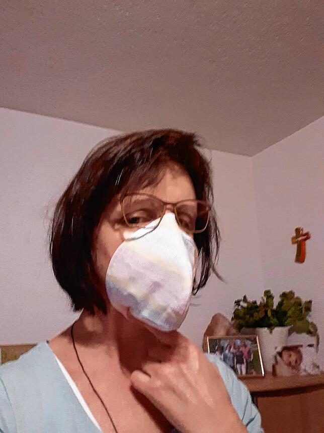 Bild 14: Bilder vom Corona-Projekt: &bdquo;Stühlingen näht&ldquo; für die Pflegeeinrichtung &bdquo;Brunnenwiesen&ldquo;