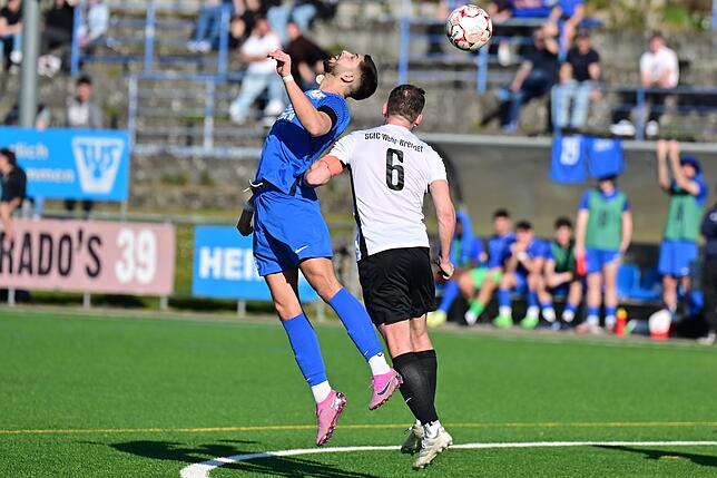 Bild 6: TuS Stetten siegt 3:0 im Spitzenspiel gegen die SG FC Wehr/Brennet – und wir haben Fotos!