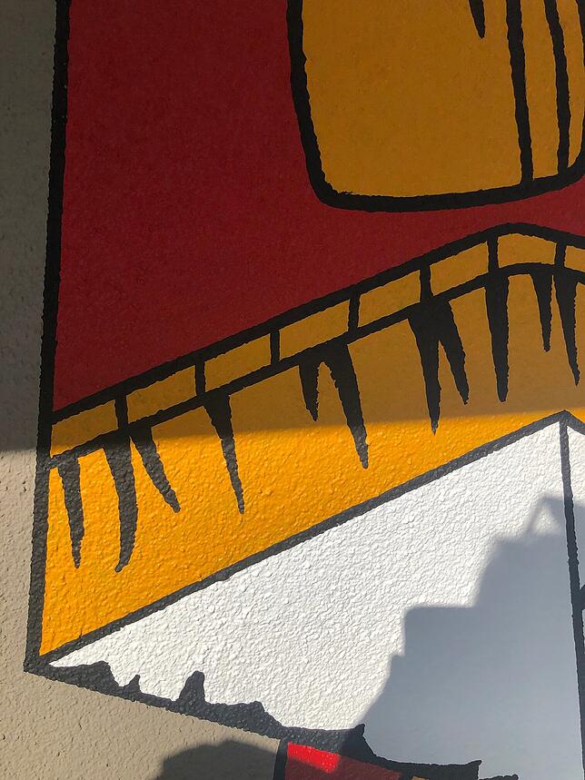Nun werden die Konturen nachgezogen, so dass das Wappen Tiefe bekommt.