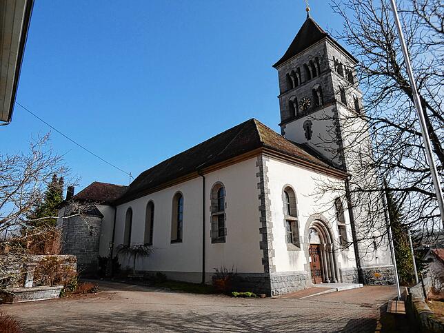 Über die markante Pfarrkirche St. Laurentius berichtet Silvia Albiez bei ihren Kirchenführungen viel Interessantes.