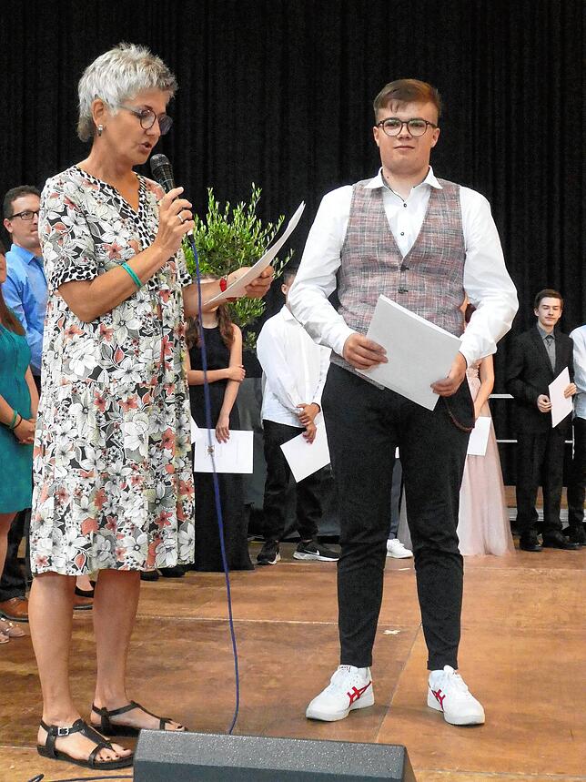 Bild 28: Bilder von der Zeugnisübergabe am Schulverbund Nellenburg Stockach &ndash; Teil 3
