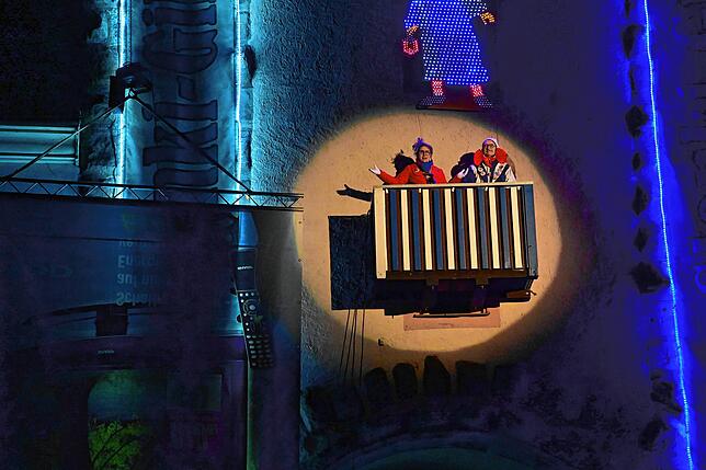 Bild 15: Villinger Fasnet wird mit Feuerwerk am Bickentor begrüßt