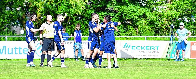 Bild 42: SV Blau-Weiß Murg besiegt den FC Wittlingen mit 4:3 – und wir haben Bilder!