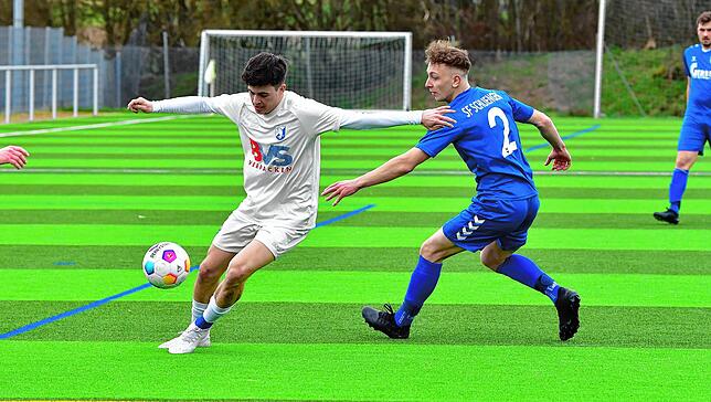 Bild 16: FC Erzingen unterliegt den SF Schliengen mit 2:4 &ndash; und wir haben Bilder!
