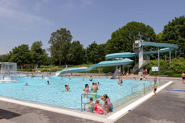 Bild 4: Lohnt sich die neue Vital-Spaß-Plus-Karte der Stadtwerke Waldshut-Tiengen und der Gemeinde Lauchringen? Wir haben nachgerechnet