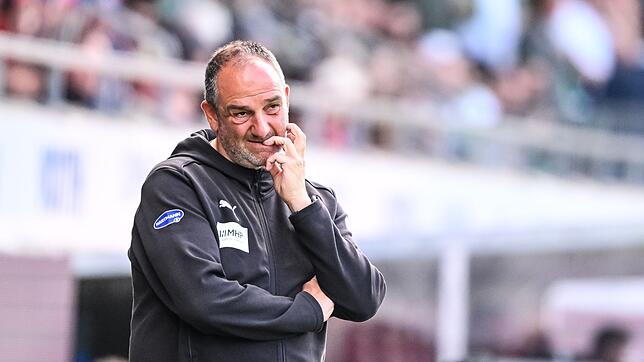 Blickt entschlossen auf das Relegationsduell: Frank Schmidt.