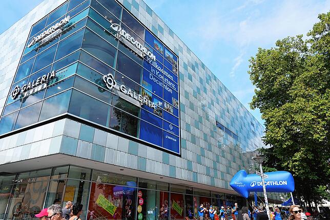 Konstanzer Filiale von Galeria, ehemals Karstadt. Eine neue Kooperation mit Decathlon soll den deutschen Warenhäusern Leben einhauchen.