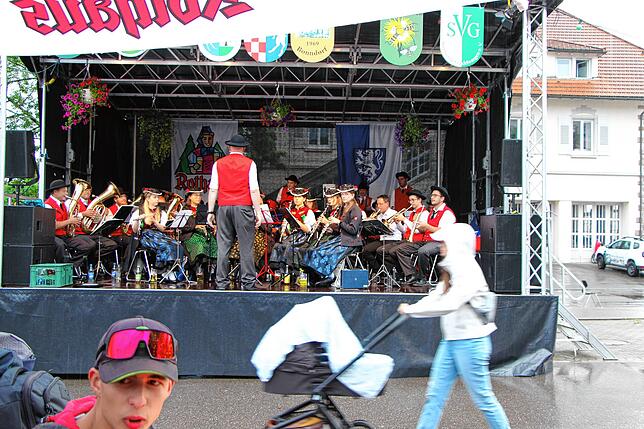Bild 3: Die Bonndorfer feierten am Wochenende ihr 40. Schlossfest – Der Südkurier war mit dabei!
