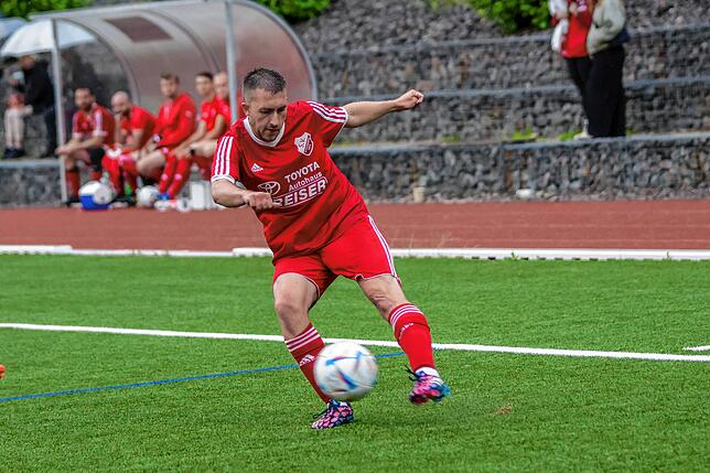 Bild 20: SV Eggingen düpiert den FC Erzingen mit 5:3 – und wir haben Fotos!