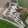 Das Gelände des Sägewerks Schellinger in Ahausen 2019 und 1987.