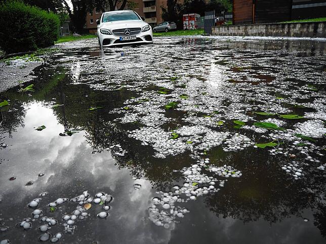 Bild 3: Hagelkörner groß wie Taubeneier! Bilder vom Unwetter am 1. Juni in Bad Säckingen - und den Schäden