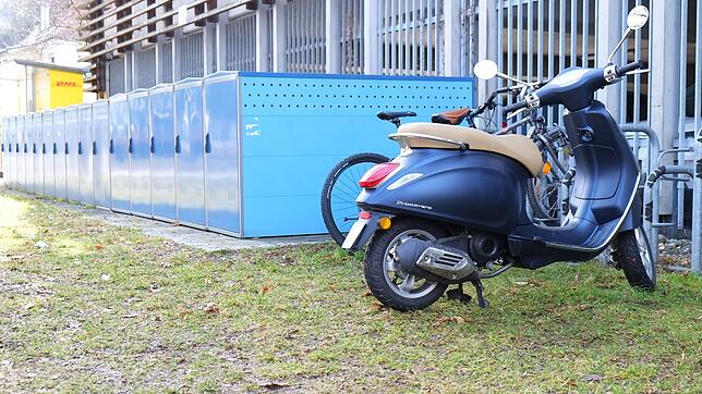 Geht es nach dem Verkehrsausschuss, sollen Motorräder künftig auf der Zimmerwiese oder beim Parkhaus Mitte parken dürfen. Als eine ...