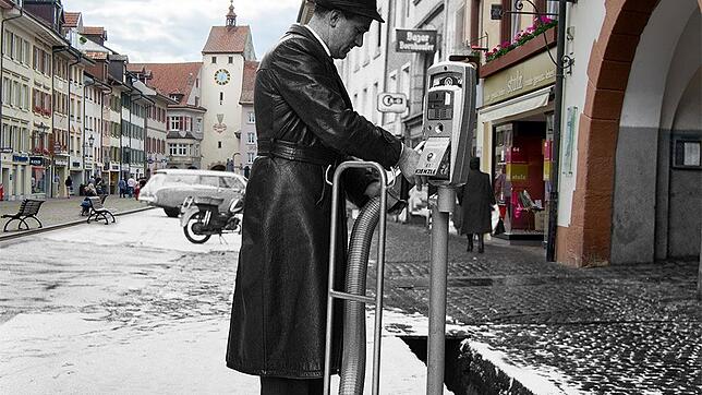 Man muss zweimal hinschauen, um zu erkennen, dass hier zwei Fotos zu einem Bild zusammengefügt wurden. Hier die winterliche Kaiserstraße ...