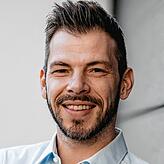 &bdquo;Das macht logistisch keinen Sinn.&ldquo;Dennis Maier, Möbelspedition Maier