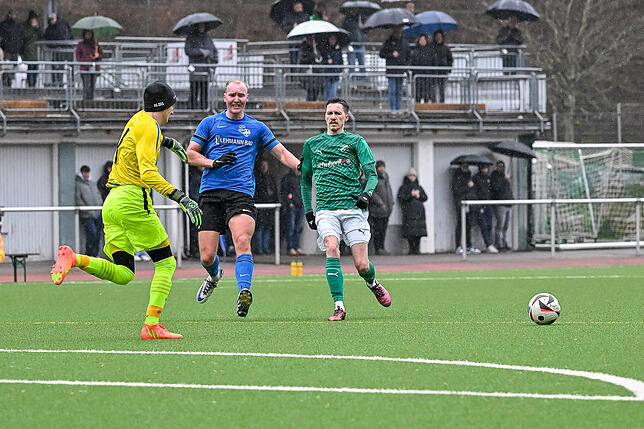 Bild 11: SG Mettingen/Krenkingen holt nach 0:3 noch ein 3:3 beim FC Zell – und wir haben Fotos!