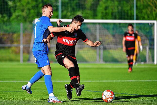 Bild 16: TuS Efringen-Kirchen gleicht in letzter Minute zum 3:3 gegen FC RW Weilheim aus &ndash; wir haben Bilder!