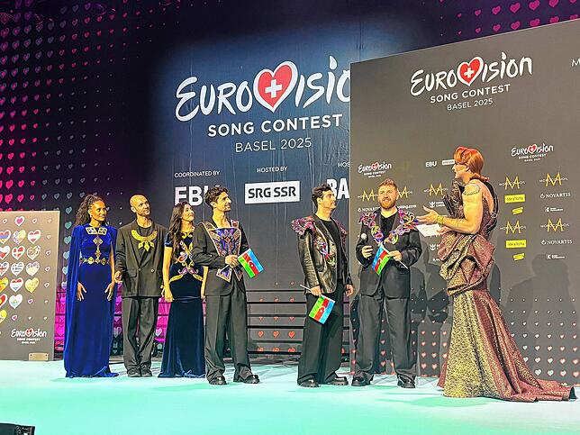 Bild 7: Alle Bilder zur „MET-Gala Europas“ in Basel: So präsentieren sich die ESC-Acts bei der Eröffnungszeremonie