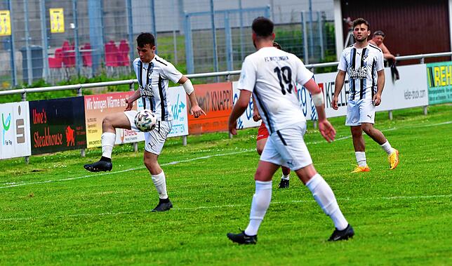 Bild 33: SV Jestetten holt nur ein 2:2 gegen den FC Wittlingen &ndash; und wir haben Bilder!