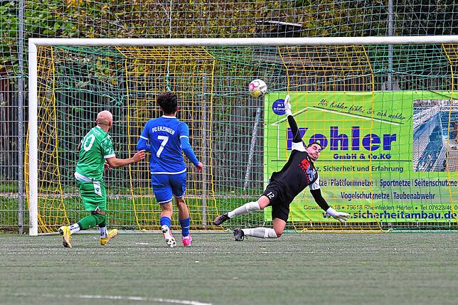 Bild 37: SV Herten besiegt den FC Erzingen mit 3:0 &ndash; und wir haben Bilder!