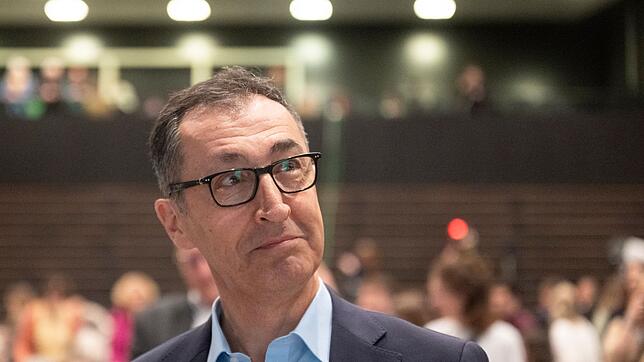 Der ehemalige Bundeslandwirtschaftsminister Cem Özdemir soll die Grünen im Südwesten in die Landtagswahl führen.