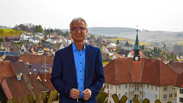 Der in Bonndorf geborene Marlon Jost bewirbt sich als überparteilicher Kandidat. Der wichtigste Baustein seiner Kandidatur ist die ...