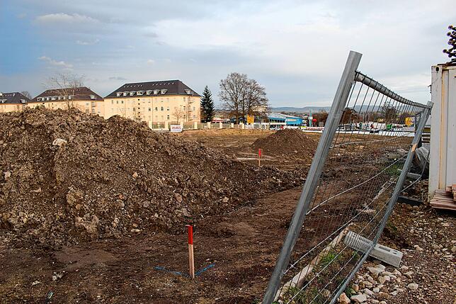 Die ehemaligen Gebäude bei den Hans-Thoma-Höfe sind abgerissen, aktuell laufen dort die Erschließungsarbeiten. Geplant sind hier neue ...