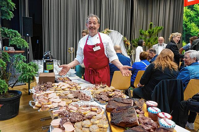 Bild 9: Bilder von der Messe am Hochrhein