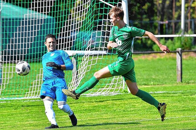 Bild 3: Abschlussschwacher SV 08 Laufenburg muss sich mit Punkt beim FC Freiburg-St. Georgen begnügen &ndash; und wir haben Bilder!